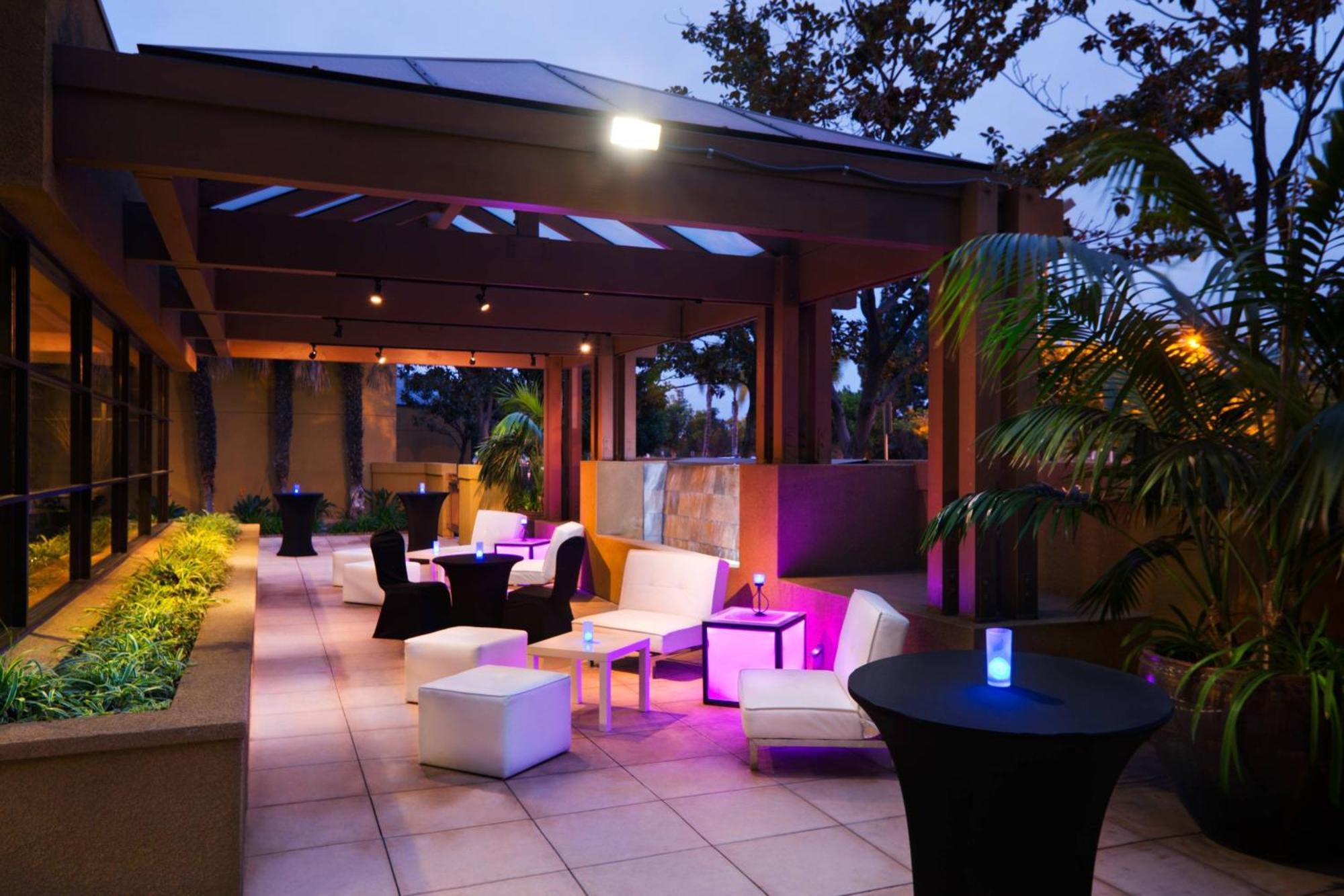 Long Beach Marriott Buitenkant foto