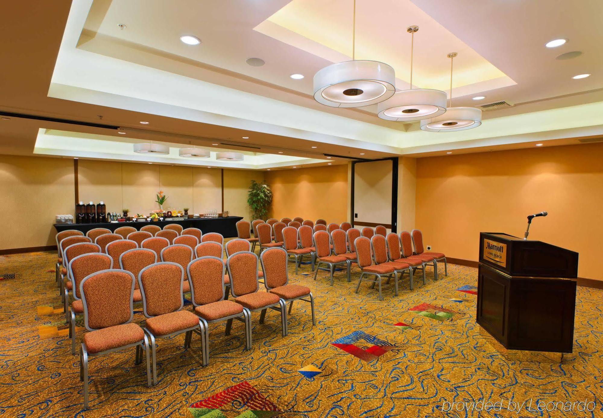 Long Beach Marriott Buitenkant foto